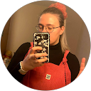 Holly profile picture